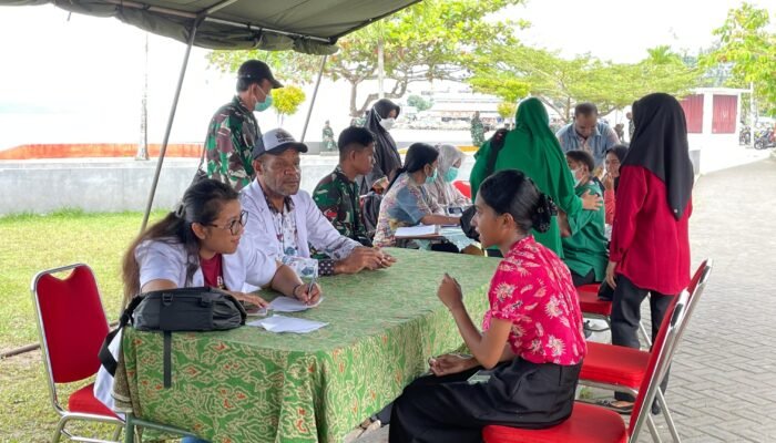 Korem 182/JO Gelar Bakti Sosial Untuk Warga Fakfak Menyongsong HUT TNI Ke – 80