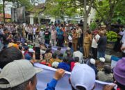 Bupati Tulungagung Tandatangani Petisi Warga Wonorejo, Siap Kawal Tuntutan Perbaikan Jalan Selingkar Waduk