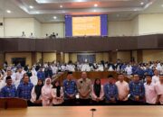 Ketua DPRD Mura Menitikkan Air Mata Saat Mendengar Keluhan Honorer Non-Database: “Jangan Abaikan Pengabdian Mereka”