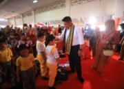 Gubernur Herman Deru Rayakan HAN 2025 dengan Bernyanyi dan Bermain Bersama Anak-Anak