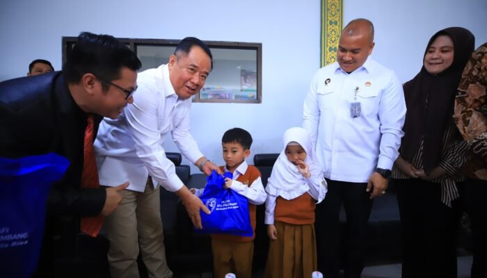 Wagub Cik Ujang Dorong Sekolah Berbasis Agama Kembangkan Ilmu Teknologi