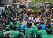 Bupati Tulungagung Temui Massa Aksi Mahasiswa, Pastikan Tidak Ada Kriminalisasi Aktivis