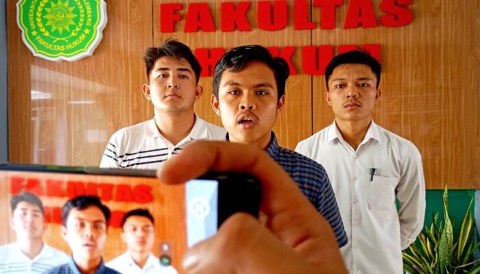 Usai Pertemuan Dengan Mahasiswa, Rektor UMP Pilih ‘Kabur’ Tinggalkan Wartawan