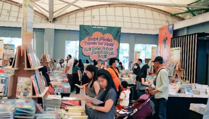 Berbuku Buku Pekan Terakhir BBW Palembang 2025, Menangkan Hadian Utama iPhone16
