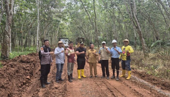 Sinergi Pemkab OKI dan PT Sampoerna Agro, Sepanjang 6,7 Kilometer Jalan Desa Diperbaiki