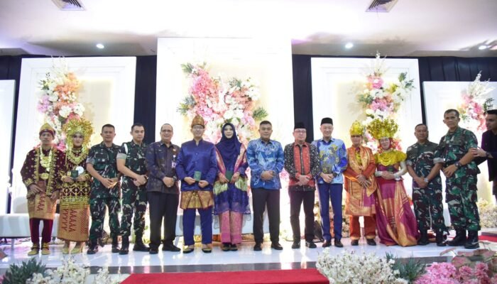 Nikah Massal di Palembang, 44 Pasang Resmi Raih Kepastian Hukum Pernikahan