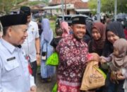 Asisten III Serahkan Paket Olahan Ikan ke Pangkul, ini Kata Kades Jakaria