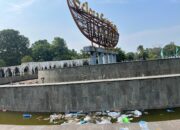 Pelataran Jakabaring Dipenuhi Sampah Usai Malam Acara PORNAS KORPRI