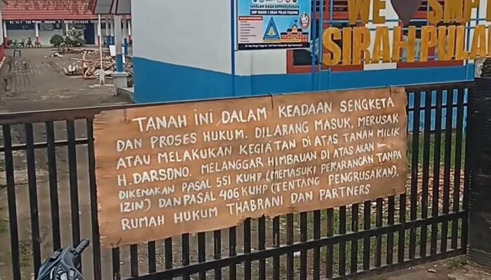 Sisi Gelap Gemerlap HUT OKI, Sekolah di Bungin Tinggi Justru Disegel