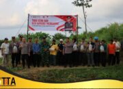 Kapolres Tulungagung Tebar 5.000 Benih Ikan Tombro di Sungai Ngrowo, Dorong Desa Kendalbulur Jadi Contoh Pelestarian Lingkungan