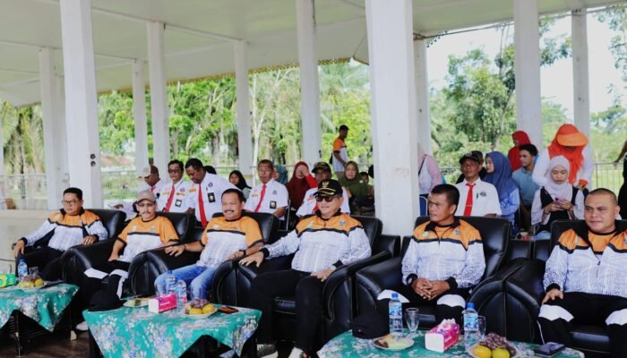 Ketua DPRK Aceh Tamiang Berikan Apresiasi Event Drumband Competition, Hidupkan Ekonomi UMKM