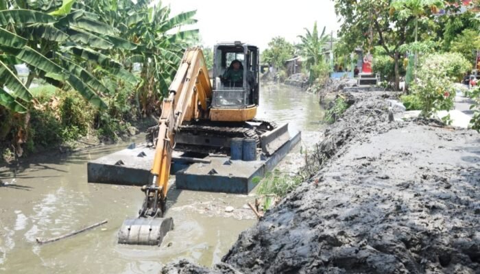 Antisipasi Banjir, Pemkab Sidoarjo Maksimalkan Normalisasi Sungai dan Operasikan 34 Pompa Air