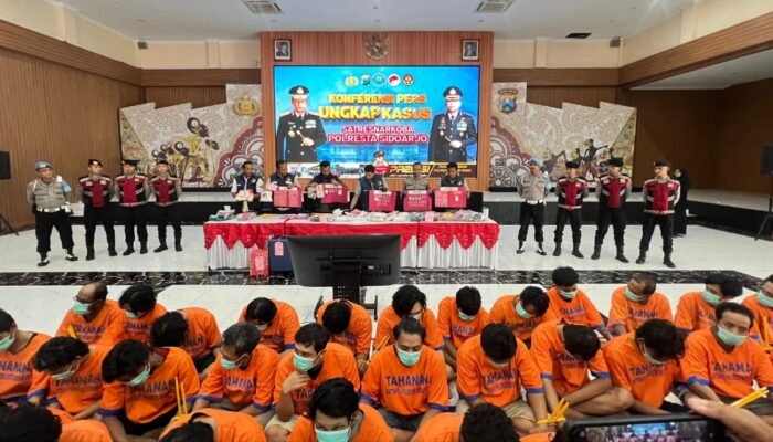 Satresnarkoba Polresta Sidoarjo Ungkap 65 Kasus Narkoba, 76 Tersangka Diamankan