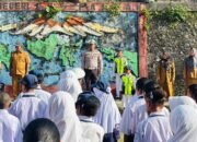 Satlantas Polres Fakfak Tanamkan Nilai Disiplin Untuk Pelajar