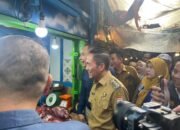 Wali Kota Palembang Ratu Dewa Pastikan Harga Bahan Pokok di Pasar KM 5 Tetap Stabil