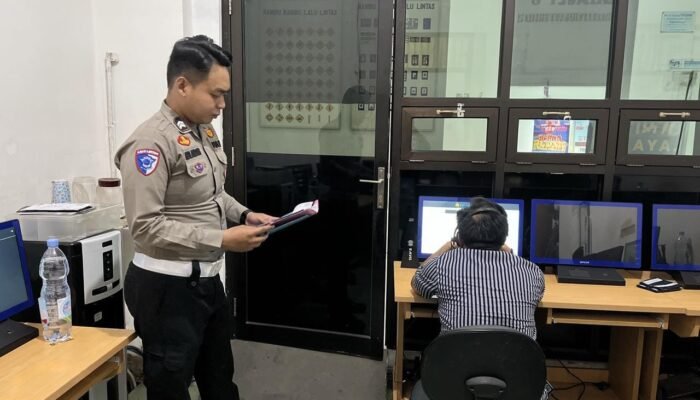 Gagal Ujian Teori SIM? Satlantas Polres Pekalongan Gelar Kelas Pencerahan Gratis!