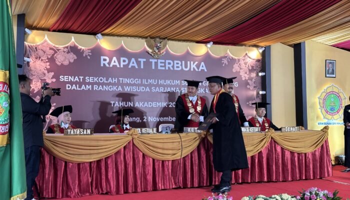 Wisuda Angkatan 26, STIH Sunan Giri Malang Cetak 130 Sarjana Hukum
