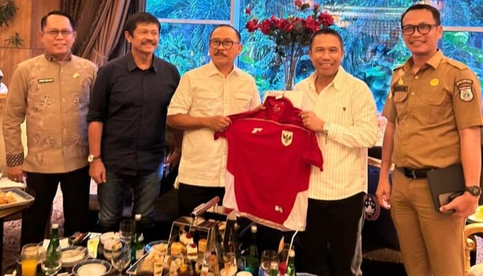 Gubernur Sulbar Bertemu Sekjen PSSI, Bangun Komitmen untuk Pembinaan Sepak Bola