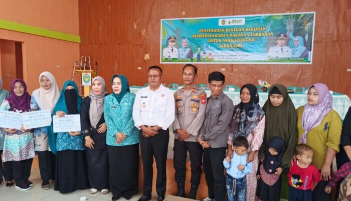 Tekan Stunting, Cak Arlan dan Ketua TP. PKK bersama Dinas Pemkot Prabumulih Serahkan BMT