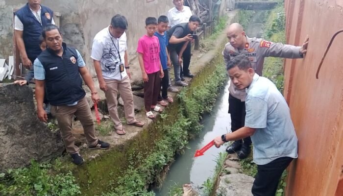 Siswa Kelas 7 Ditemukan Tewas Terlungkup di Selokan Belakang Sekolah