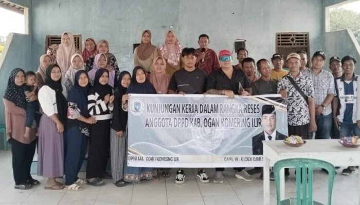 Kadek Rudi Sagita Terima Aspirasi Warga Lempuing Jaya Soal Alih Status Jalan Perusahaan