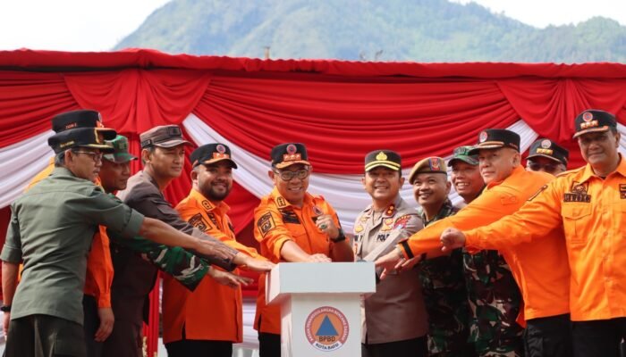 Hadapi Ancaman Bencana Hidrometeorologi Polres Batu Siagakan Pamapta Untuk Melayani Masyarakat