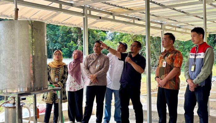 Pertamina Patra Niaga Regional Sumbagsel Dukung Mitra Binaan Sahabat Farm Kelola Sampah Organik dan Anorganik Berkelanjutan