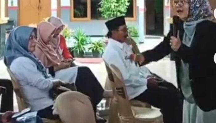 Kiprah Perempuan Dalam Politik Mewujudkan Pembangunan Daerah