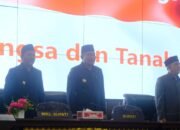 Bupati dan Wakil Bupati Muba Hadiri Rapat Paripurna, Dengarkan Pemandangan Umum Fraksi DPRD Muba