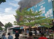 HBC Supermarket Batam Dilalap Si Jago Merah, 6 Ruko Hangus Terbakar