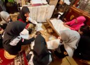 Pertamina Patra Niaga Regional Sumbagsel Bersama UMKM Oase Gallery Lestarikan Batik Besurek Warisan Budaya Bengkulu