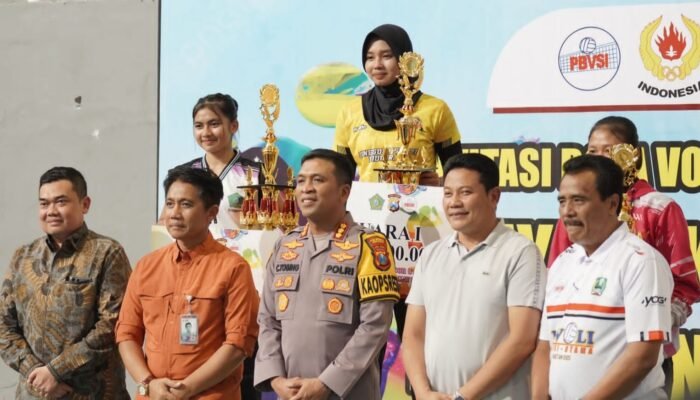 Bupati Subandi dan Kapolresta Sidoarjo Resmi Tutup Bhayangkara Cup 2025, Tim Jenggolo Bhayangkara Raih Gelar Juara