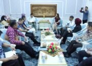 Pemkot Palembang Jajaki Kerja Sama Investasi dan Pendidikan dengan Konsulat AS untuk Sumatera