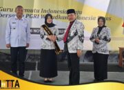 PGRI Jatim Resmi Sahkan Ibu Dra. Endang Dwi Retnowati Sebagai Ibunda Guru PGRI Tulungagung 2025–2030