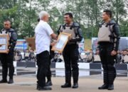 Kapolresta Sidoarjo Terima Penghargaan Kapolri dalam Apel Kasatwil 2025