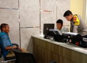 Dituding Pecahkan Kaca, Penjual Kaligrafi Keliling Dikeroyok Hingga Babak Belur