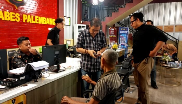 Anak Gila ‘Nyabu’ Jari Kelingking Ayah Dijepitkan ke Pintu Hingga Nyaris Putus