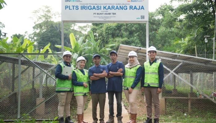 Dukung Aksi Iklim Berkelanjutan, PTBA Raih Penghargaan Pembina Desa Proklim 2025
