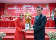 464 Mahasiswa UKB Palembang Ikuti Yudisium, Rektor : Jangan Pernah Merasa Gagal, Tetaplah Berusaha