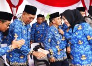 Wabup Sidoarjo Mimik Idayana Pimpin Upacara Bendera HUT Korpri ke-54