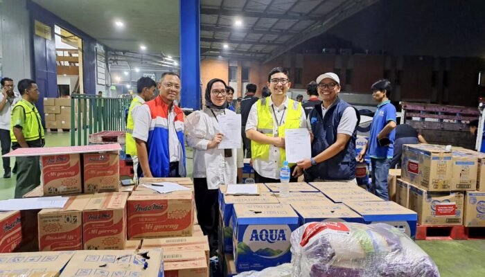 PGN Salurkan 3 Ton Bantuan Tahap Kedua Gandeng Garuda Indonesia, Untuk Korban Bencana Sumatera