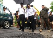Gubernur Sumsel Tinjau Perbaikan Jalan di OKI, Tegaskan Pembangunan Bersumber dari Pajak Rakyat