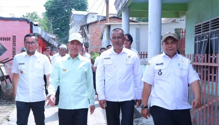 Kisah Haru di Hari Bakti PU: Pekerja PHL Terima Rumah Layak Huni dari Pemkot Palembang