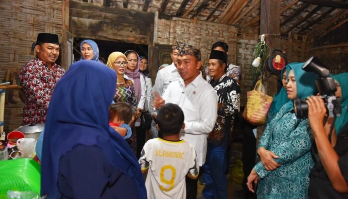 Menteri Wihaji Turun Tangan: Langkah Konkret Tekan Stunting di Lamongan