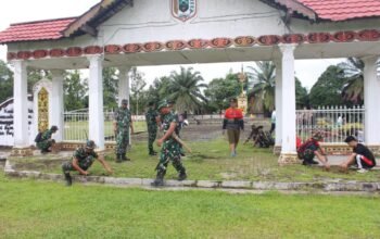 Hari Juang TNI AD, Kodim 1206 Putussibau Laksanakan Karya Bhakti di TMP Manalo Marajuang