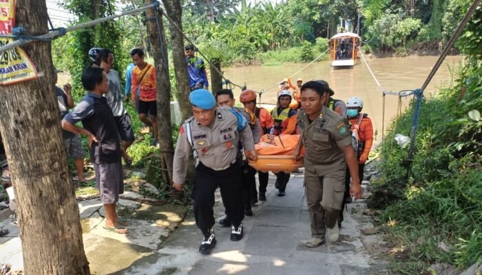 Hari Kelima Pencarian, Korban Tenggelam di Sungai Kali Mas Krian Akhirnya Ditemukan Tim SAR Gabungan