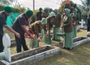 Hari Juang TNI Ke-80, Korem 182/JO Ziarah Rombongan di Taman Makam Pahlawan