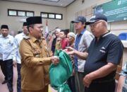 Wali Kota Jambi Salurkan Bantuan Baznas untuk Guru Ngaji, Mudim Masjid, dan Pelaksana Fardhu Kifayah