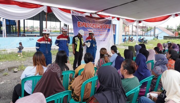 Pertamina Patra Niaga Regional Sumbagsel Perkuat Kesiapsiagaan Darurat Bersama Warga Pasar Lama Lahat