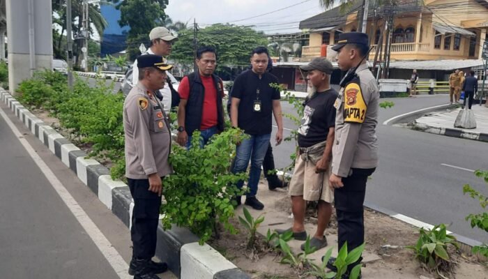 Geger, Pembacokan Terjadi di Depan PS Mall